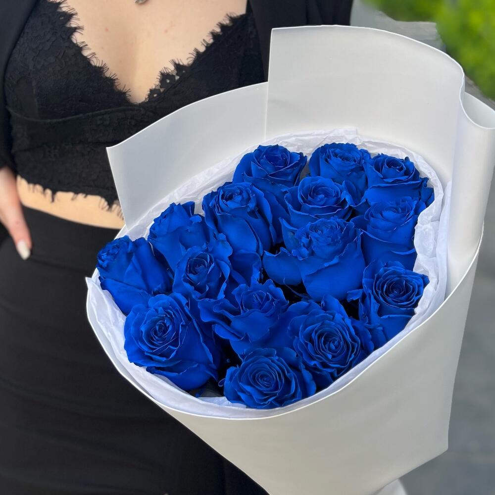Букет из 15 синих роз