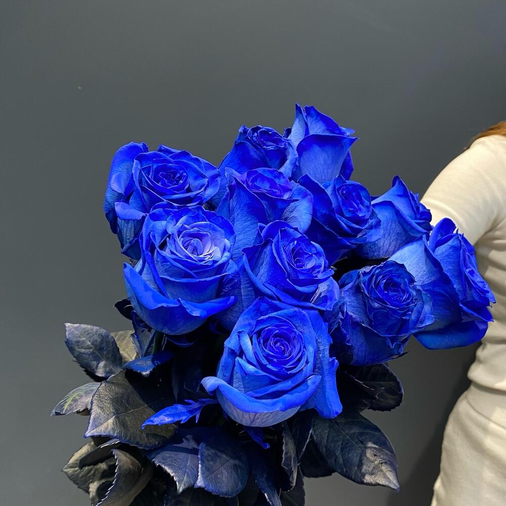 Букет из 11 синих роз